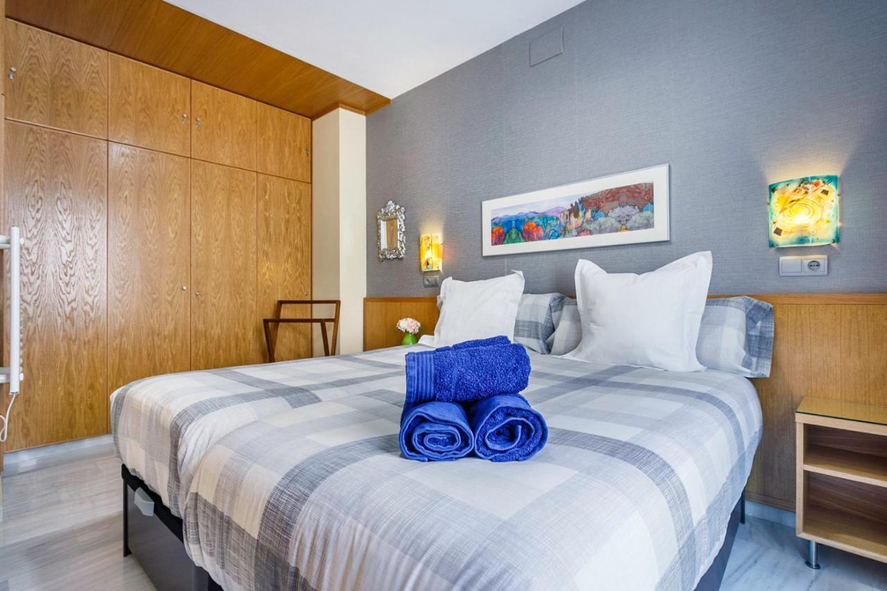 סביליה Apartamentos Catedral מראה חיצוני תמונה