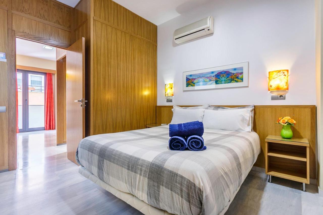 סביליה Apartamentos Catedral מראה חיצוני תמונה